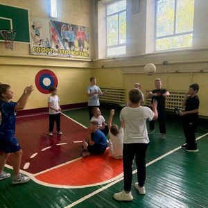 Марафон мероприятий, посвящённый культуре и традициям разных народов. Игры народов России